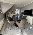 Esszimmer 1.1